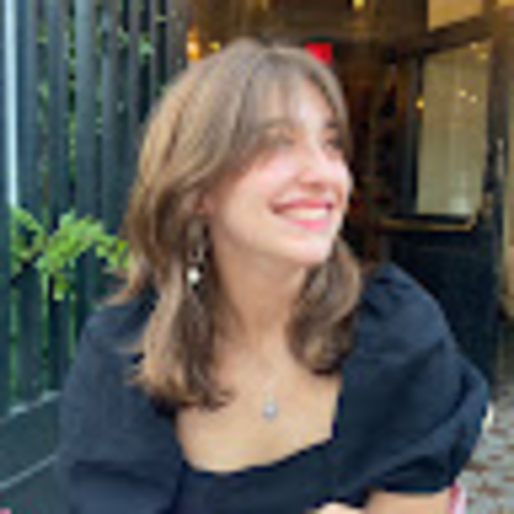 Meet your Posher, Amelia